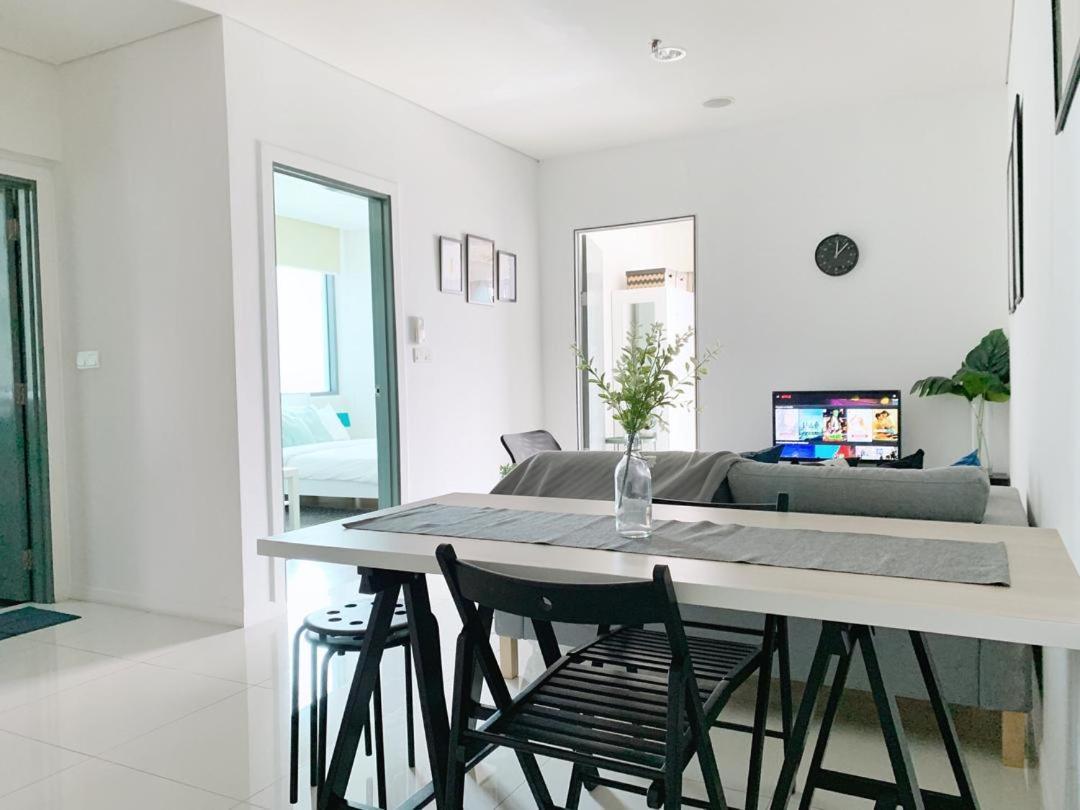 Summer Suites Apartment @Klcc By Sarah'S Lodge Kuala Lumpur Ngoại thất bức ảnh