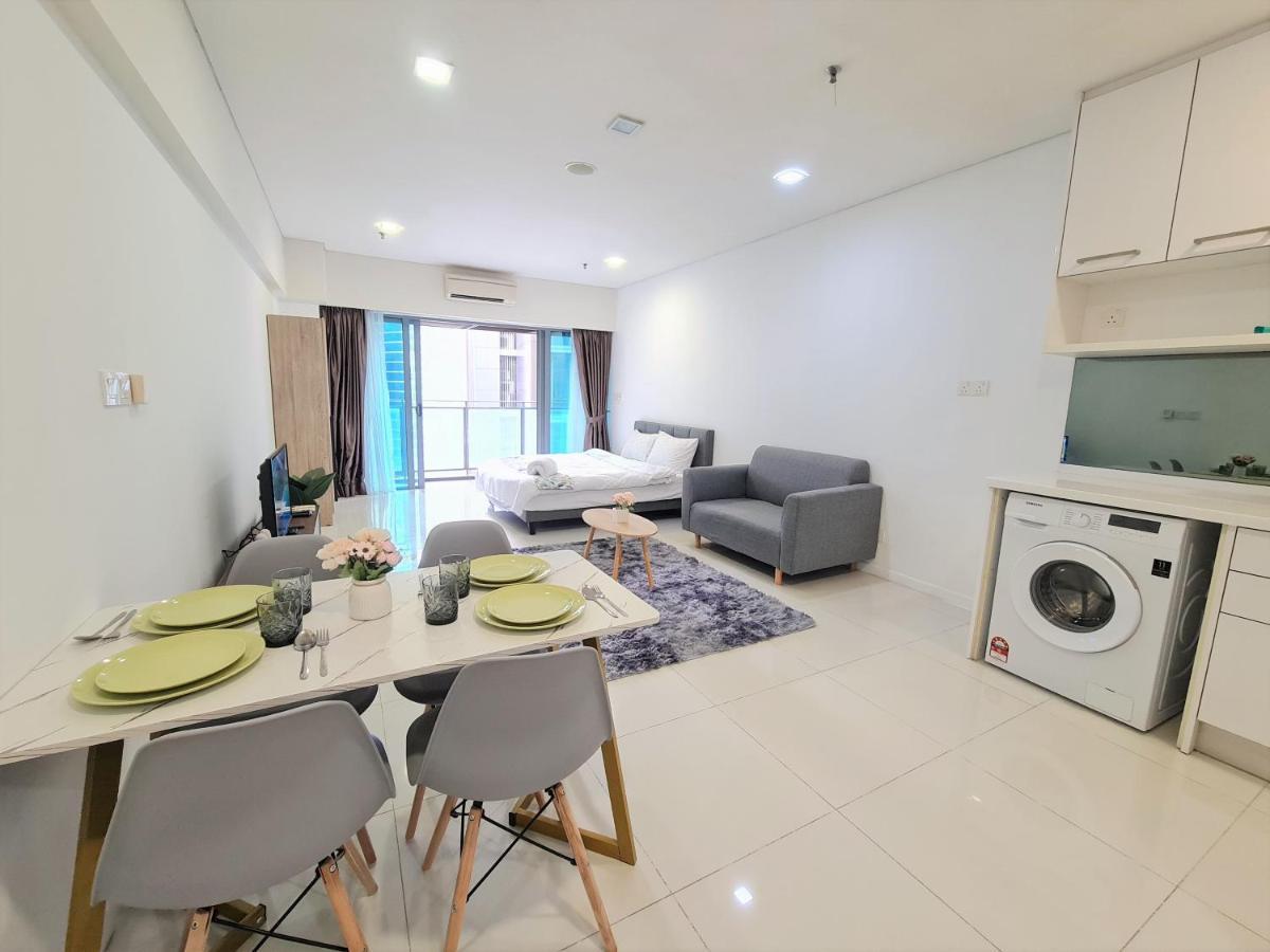 Summer Suites Apartment @Klcc By Sarah'S Lodge Kuala Lumpur Ngoại thất bức ảnh